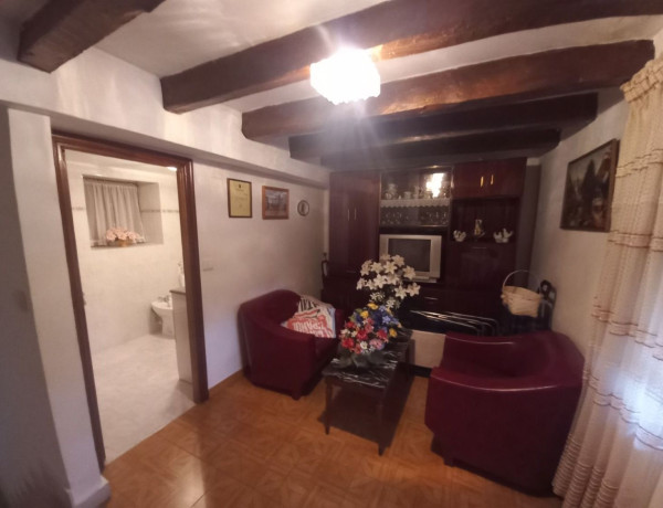 Chalet adosado en venta en calle Río Arlanzón