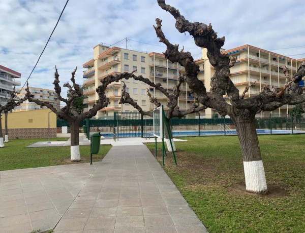 Piso en venta en calle de Victòria dels Àngels, 25