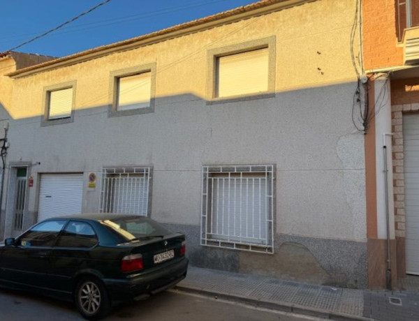 Chalet adosado en venta en calle Rambla