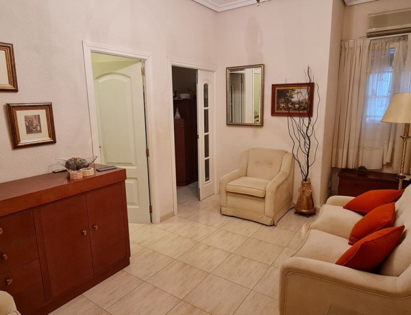 Piso en venta en calle Infanta Doña María