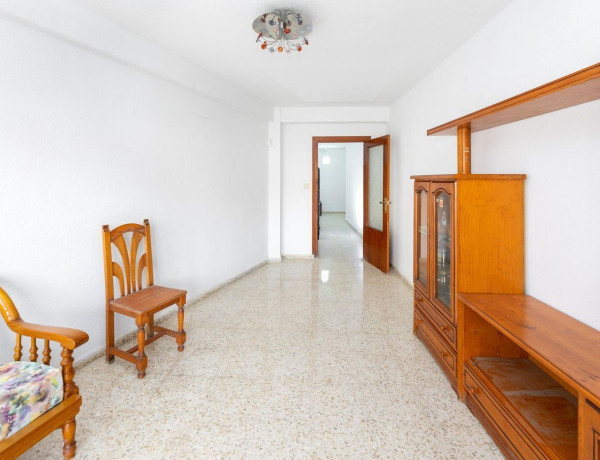 Piso en venta en avenida Andalucía, 111111