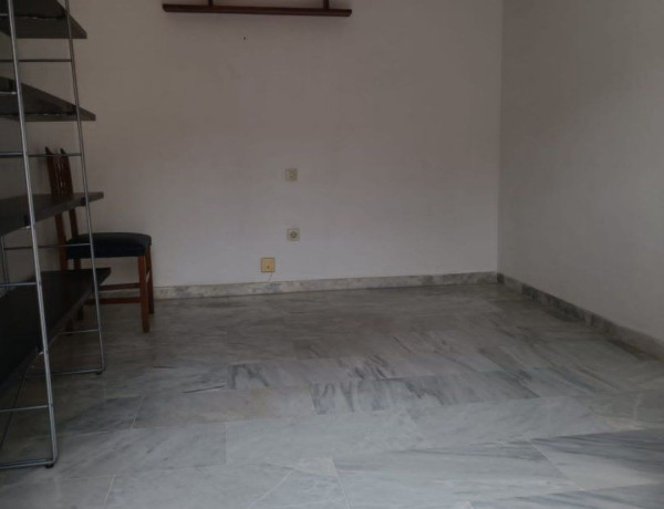 Chalet pareado en venta en Camas