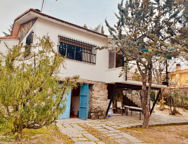 Casa o chalet independiente en venta en Collado Mediano