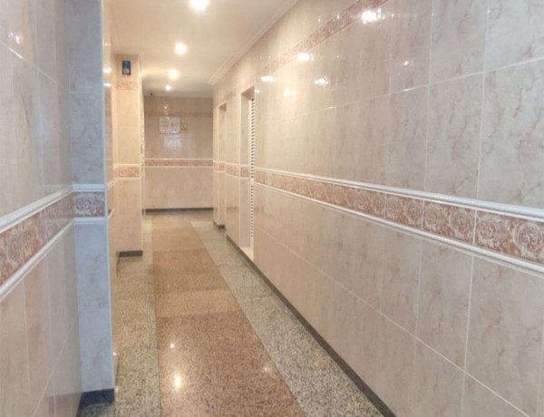 Piso en venta en calle San Vicente, 62