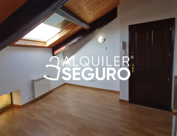 Alquiler de Estudio en calle Julio Monjas