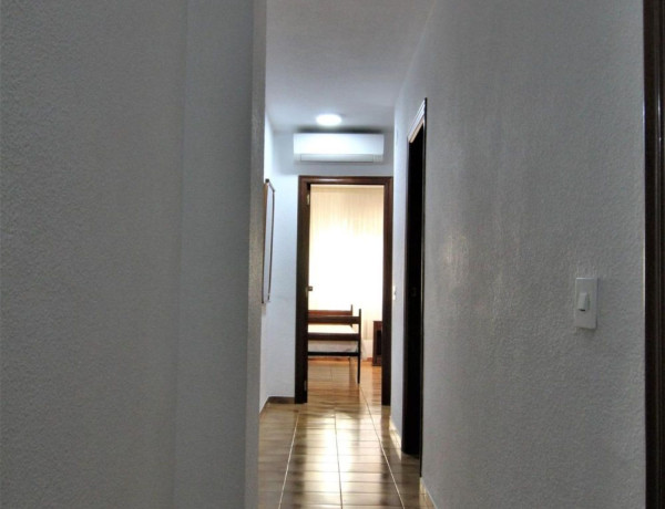 Piso en venta en Pueblo Poniente