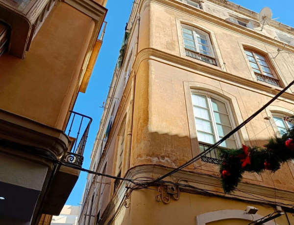 Edificio en venta en calle Andrés Pérez, 12