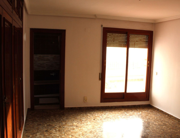 Piso en venta en avenida Fray Luis Amigo, 3