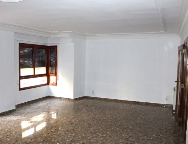 Piso en venta en avenida Fray Luis Amigo, 3