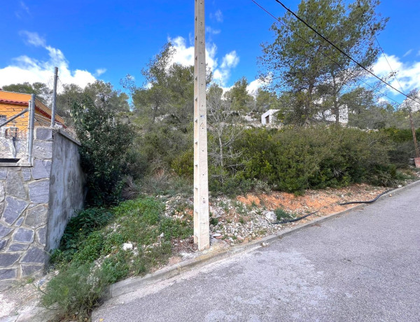 Terreno en venta en calle de la Merla