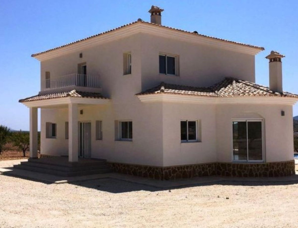 Casa o chalet independiente en venta en Pinoso