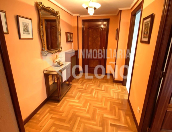 Piso en venta en Camilo Jose Cela, 8