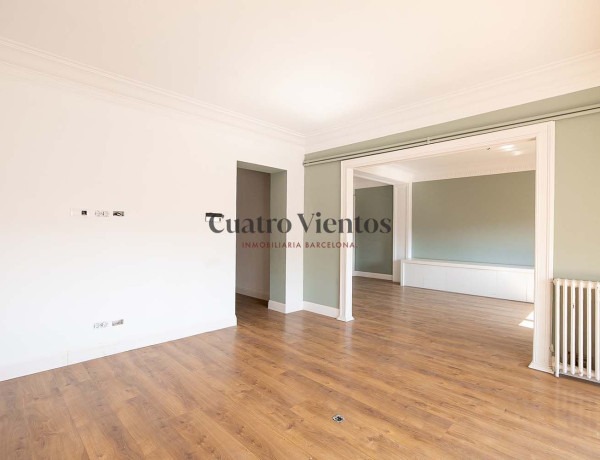 Piso en venta en Muntaner