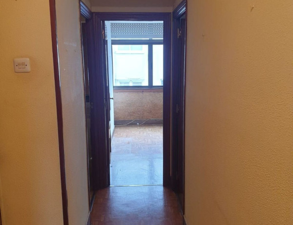 Piso en venta en calle Arenal, 49