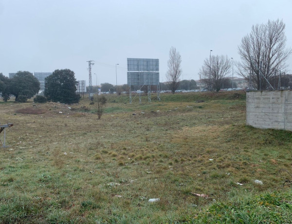 Terreno en venta en calle de la Ciudad de Toledo, 6