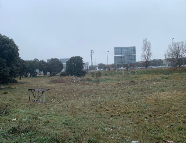 Terreno en venta en calle de la Ciudad de Toledo, 6