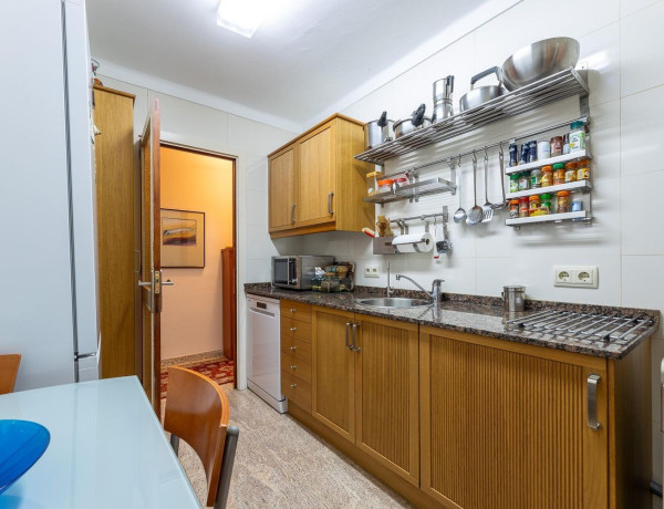 Piso en venta en Urb. palma, Sta Catalina - El Jonquet