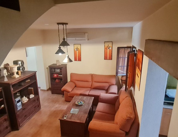 Chalet adosado en venta en calle nueva s/n