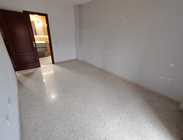 Piso en venta en avenida Ricardo Carapeto Zambrano s/n