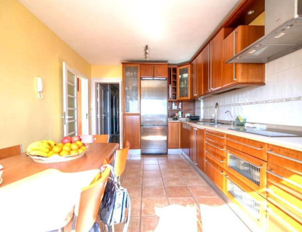 Chalet pareado en venta en Urb. Acorán, Acorán