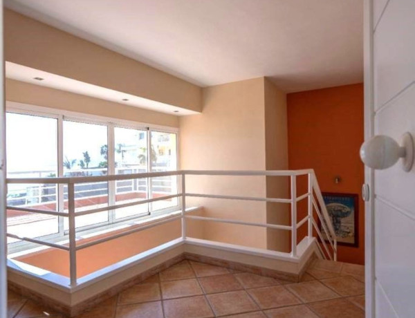 Chalet pareado en venta en Urb. Acorán, Acorán