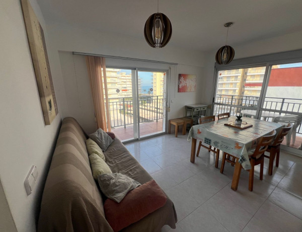 Piso en venta en avenida Papa Luna, 9