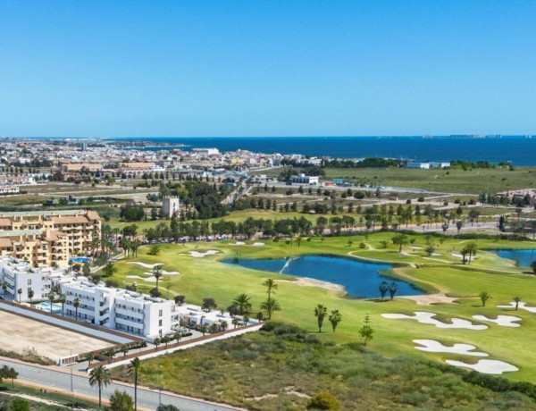 Ático en venta en Las Lomas del Rame-Bahía Bella