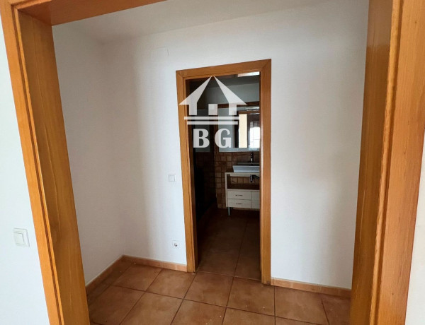 Chalet adosado en venta en calle Francesc Moragas