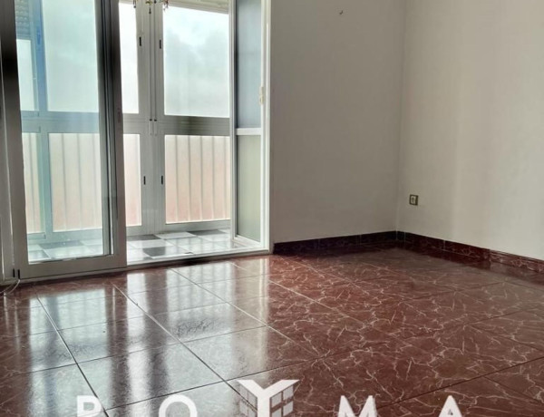 Piso en venta en avenida de Pino Montano