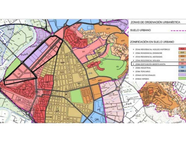 Terreno en venta en calle Alcalde Pedro Grande