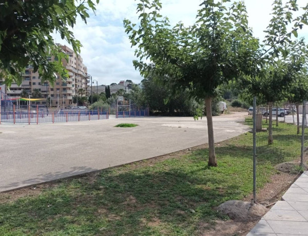 Terreno en venta en avenida Josep Suñer Orovig