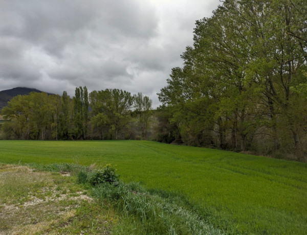 Terreno en venta en calle Santa María