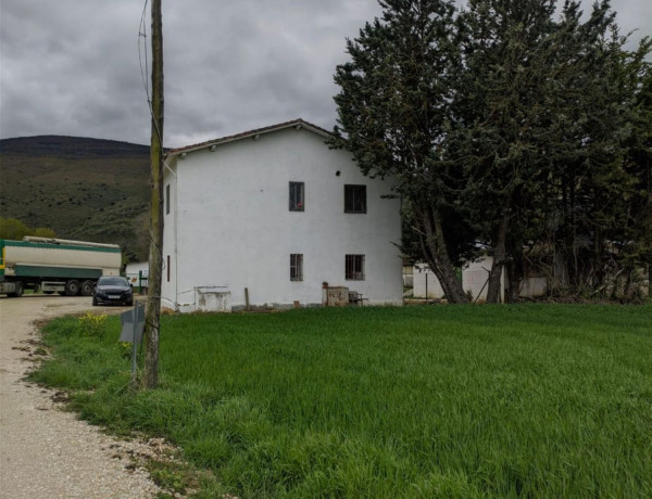 Terreno en venta en calle Santa María