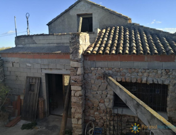 Finca rústica en venta en Pego