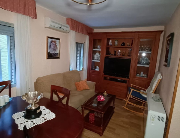 Piso en venta en calle Astorga, 4