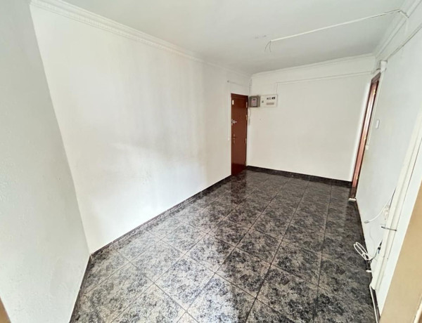 Piso en venta en calle Arce