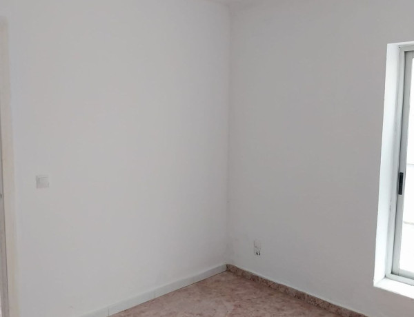 Piso en venta en Av de Beniopa