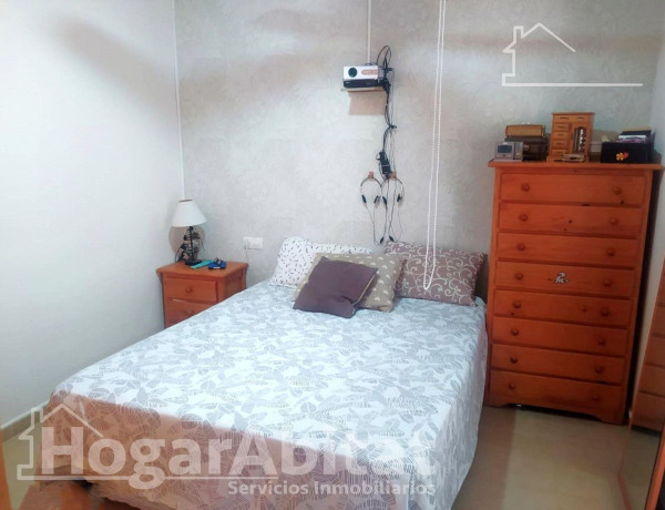 Chalet adosado en venta en Fausto Caruana