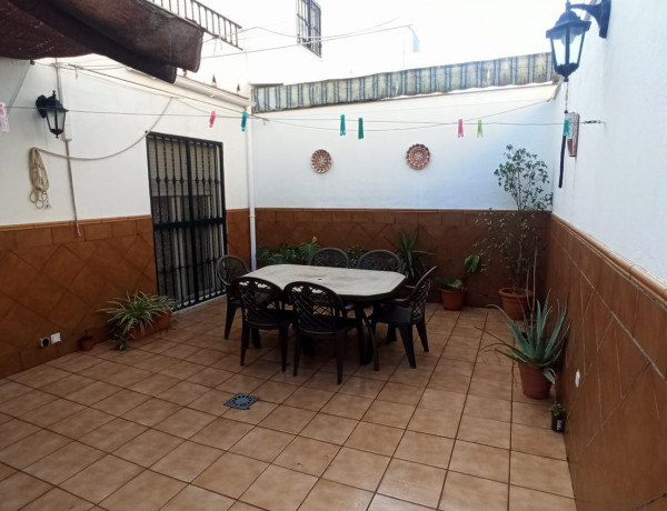 Chalet adosado en venta en San Jose de la Rinconada