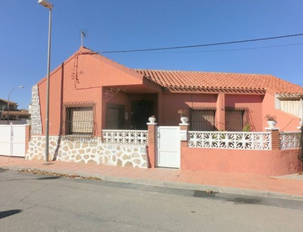 Chalet pareado en venta en Santiago de la Ribera