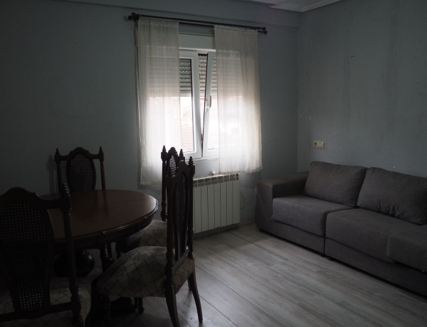 Piso en venta en calle leopoldo alas clarin, 5