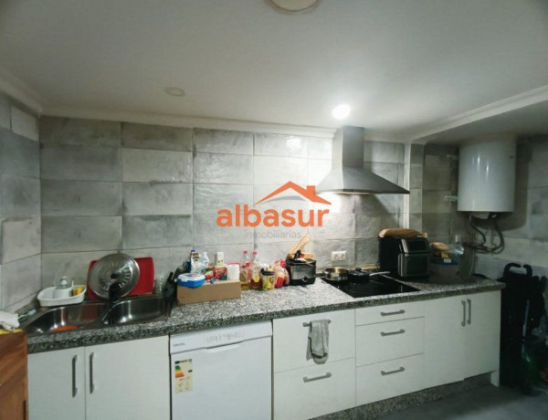 Chalet adosado en venta en lepe