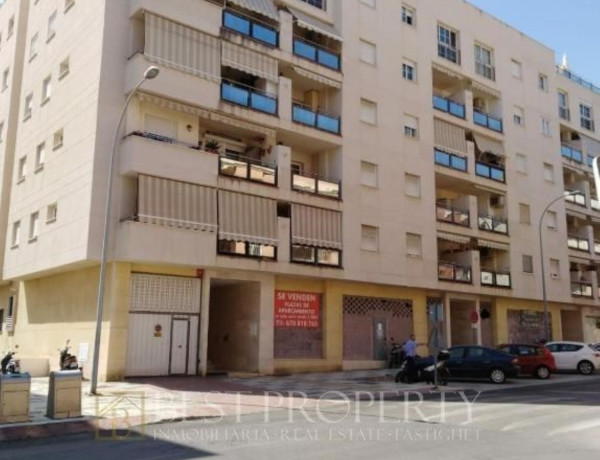 Piso en venta en Chaparil - Torrecilla - Punta Lara