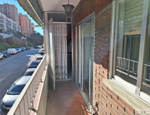 Piso en venta en calle Fernando Giráldez