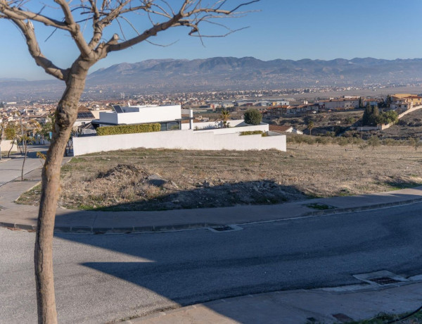 Terreno en venta en calle Balcon de Granada