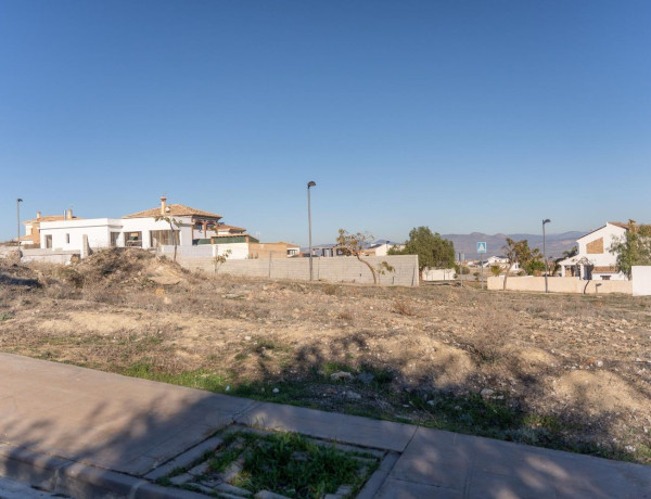 Terreno en venta en calle Balcon de Granada