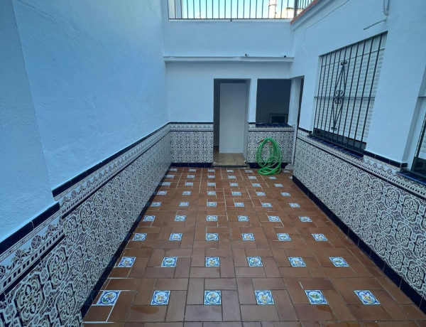 Chalet adosado en venta en calle los Balcones, 6