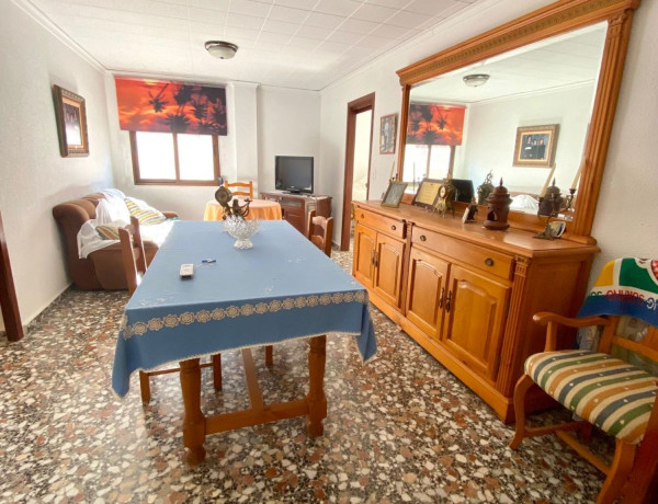 Casa de pueblo en venta en san joaquin