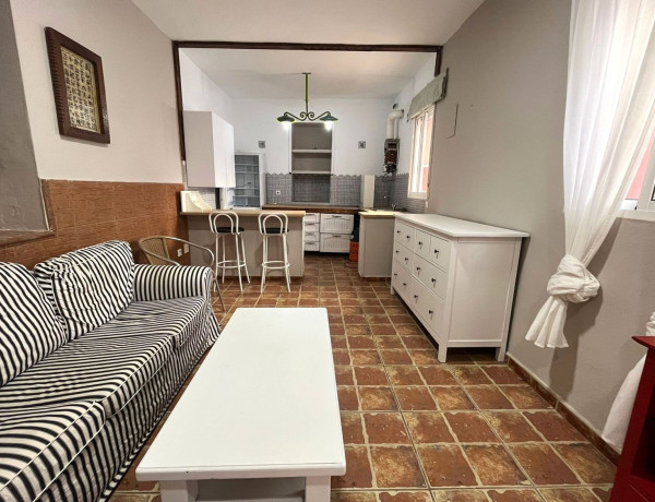 Chalet pareado en venta en calle Malaga