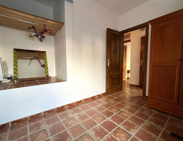 Chalet pareado en venta en calle Malaga